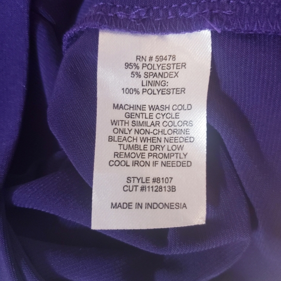 Purple One-Shoulder Ruched Dress - Picture 4 of 6